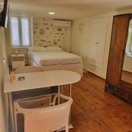 Apartment Evi's Touch 1 Poros Town